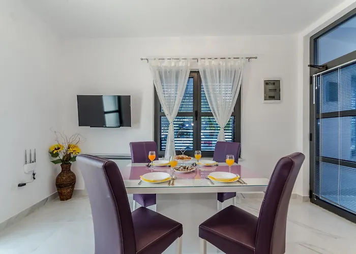 With Parking Space Privlaka, Zadar - 23472 Апартаменты Привлака