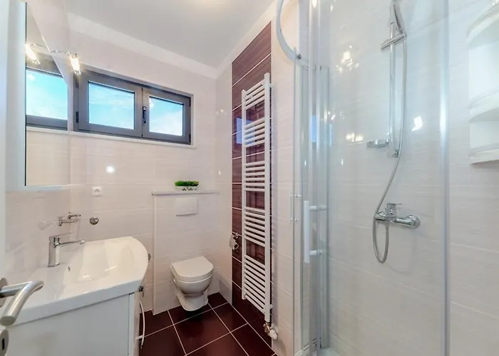 Апартаменты With Parking Space Privlaka, Zadar - 23472 Привлака