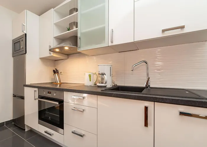 With Parking Space Privlaka, Zadar - 23472 Апартаменты Привлака