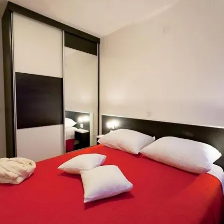 דירה With Parking Space Privlaka, Zadar - 23472 *