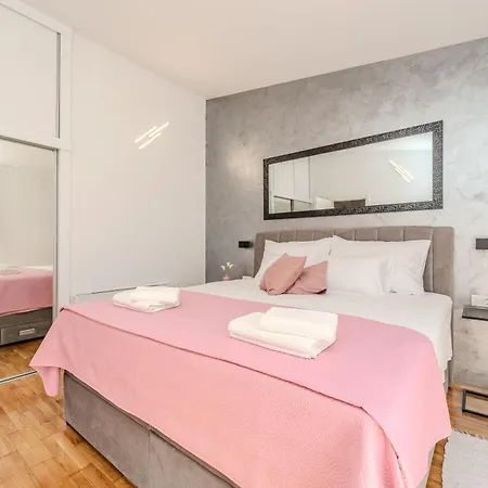 With Parking Space Privlaka, Zadar - 23472 דירה