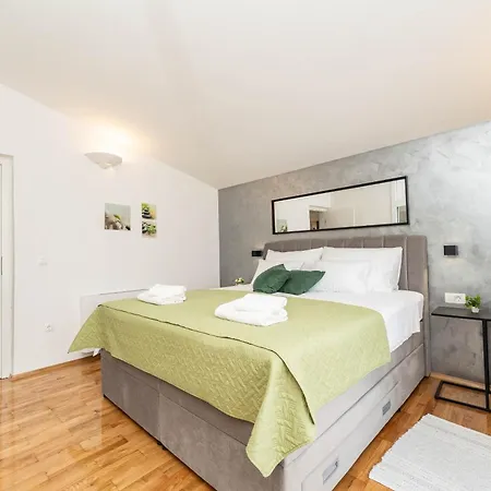דירה With Parking Space Privlaka, Zadar - 23472 *